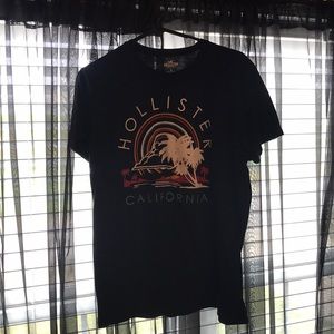 Medium Hollister Graphic Tee